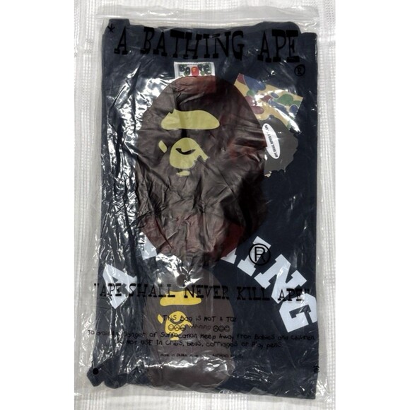 A Bathing Ape Black and White T Shirt Size XL Bape Ape Gorilla Head NWT - Picture 2 of 6